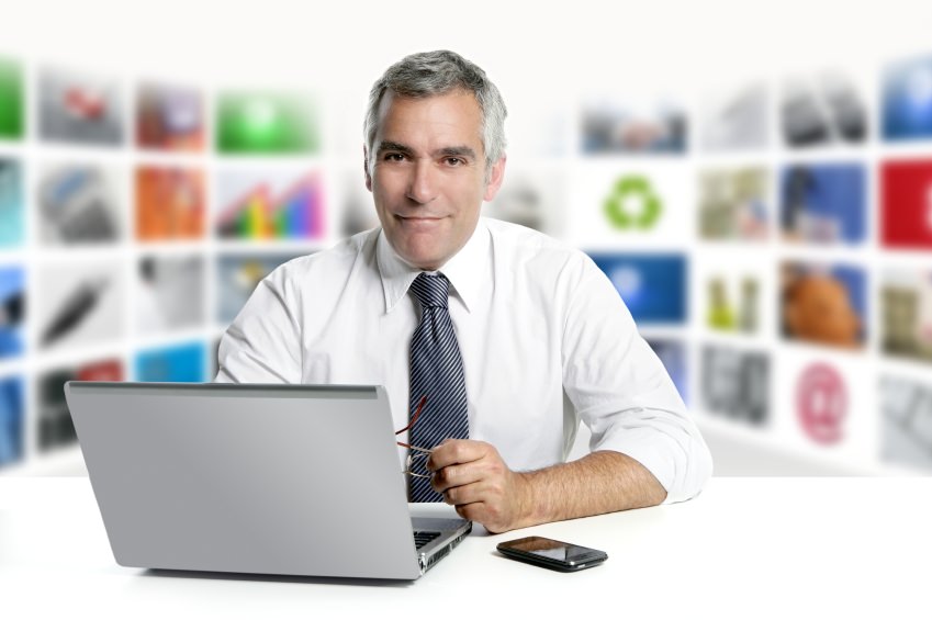 Corporate Guy iStock_000014911307Small