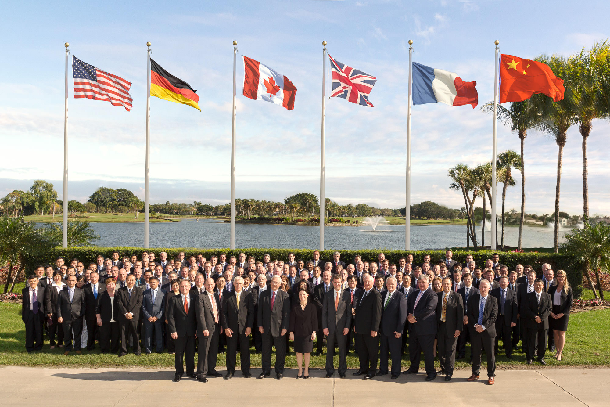 Amphenol 2014 World Wide Managment Meeting Group Photo